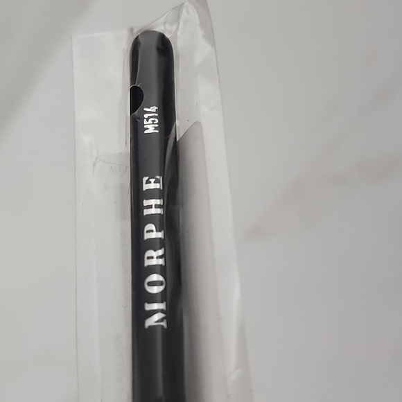 BN MORPHE M514 - DETAIL ROUND BLENDER EYESHADOW BRUSH - Picture 2 of 3